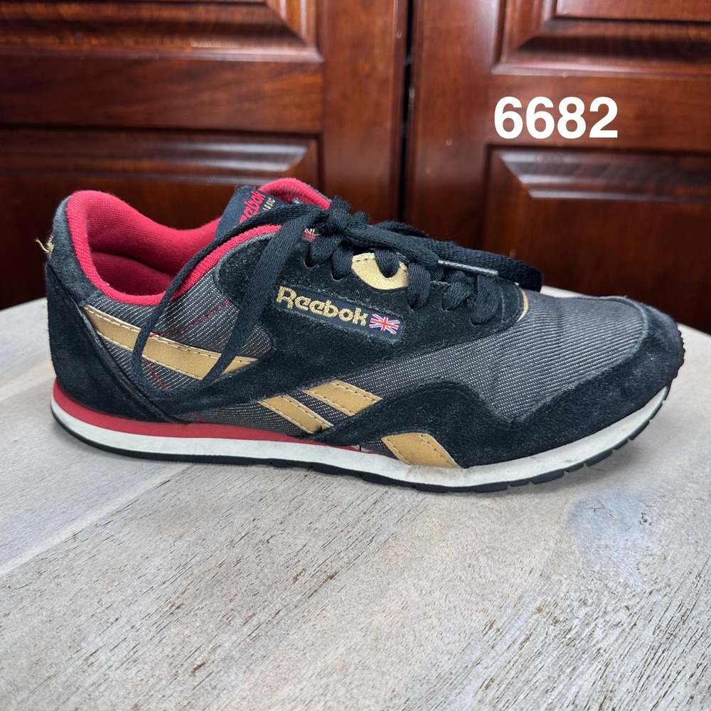 Reebok Classic Nylon Womens 6.5 Black Gold Red Suede Retro Sneakers V63975